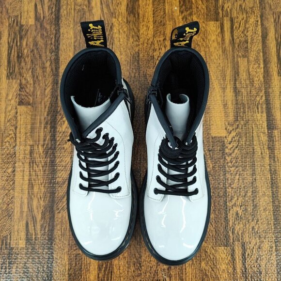 Doc. Martens Girl’s White Combat Side Zip Casual Boots Size 3 US - Picture 4 of 8